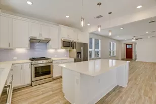 702 Kitty Hawk Rd, Georgetown, TX 78633 - Photo 10