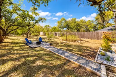 5704 Parkwood Drive, Austin, TX 78735 - Photo 28