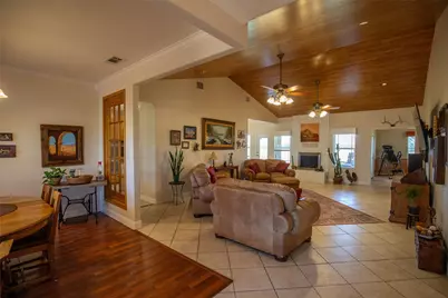 734 E Fm 485, Cameron, TX 76520 - Photo 10