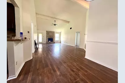 2107 Willow Way, Round Rock, TX 78664 - Photo 4
