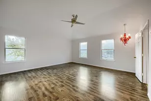 280 Middle Creek, Buda, TX 78610 - Photo 16