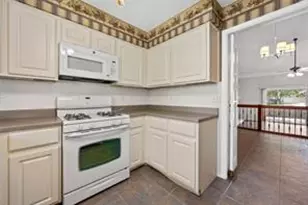 7909 Griffin Ct, Austin, TX 78731 - Photo 4