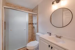 10214 Oak Hollow Dr, Austin, TX 78758 - Photo 26