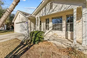 9401 Pioneer Forest Dr, Austin, TX 78744 - Photo 4