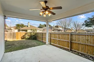 9401 Pioneer Forest Dr, Austin, TX 78744 - Photo 24