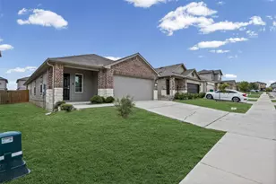 11801 Rush Ln, Elgin, TX 78621 - Photo 2