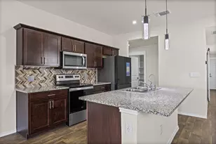 11801 Rush Ln, Elgin, TX 78621 - Photo 6