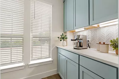 13501 Metric Boulevard #25, Austin, TX 78727 - Photo 10