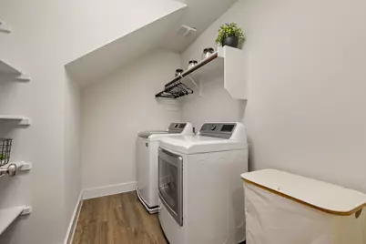 13501 Metric Boulevard #25, Austin, TX 78727 - Photo 22