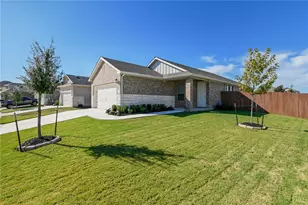 125 Otella St, Georgetown, TX 78628 - Photo 2