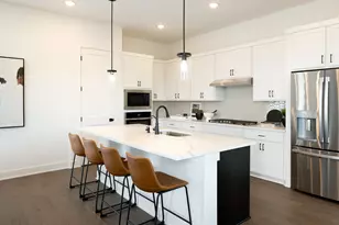 1300 Rambling Rose Rd, Austin, TX 78745 - Photo 2