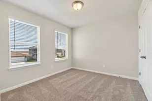 145 Honey Bee Rd, Jarrell, TX 76537 - Photo 22