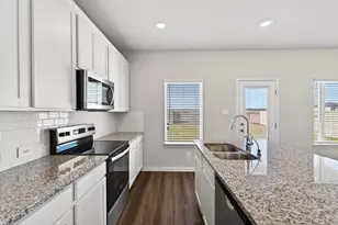 145 Honey Bee Rd, Jarrell, TX 76537 - Photo 8