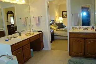 10700 Pointe View Dr, Austin, TX 78738 - Photo 18