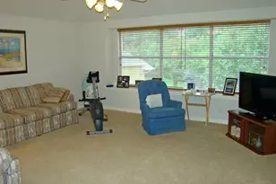 10700 Pointe View Dr, Austin, TX 78738 - Photo 14