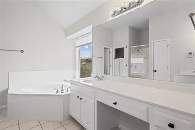 10700 Pointe View Drive, Austin, TX 78738 - Photo 22