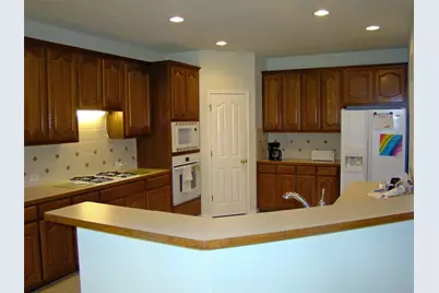 10700 Pointe View Drive, Austin, TX 78738 - Photo 4