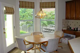 10700 Pointe View Dr, Austin, TX 78738 - Photo 6