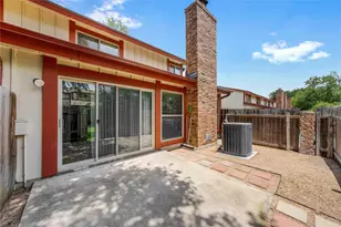 8903 Trone Cir, Austin, TX 78758 - Photo 16