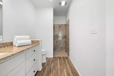 1110 Caldwell, Lexington, TX 78947 - Photo 24