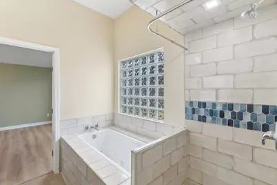 10108 Channel Island Drive, Austin, TX 78747 - Photo 32