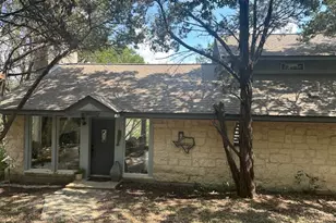 10903 Lakeside Dr, Jonestown, TX 78645 - Photo 1