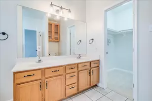 12508 Mixson Dr, Austin, TX 78732 - Photo 18