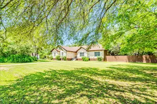 12508 Mixson Dr, Austin, TX 78732 - Photo 38