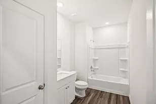 204 Sunlight Lake Boulevard, Hutto, TX 78634 - Photo 6