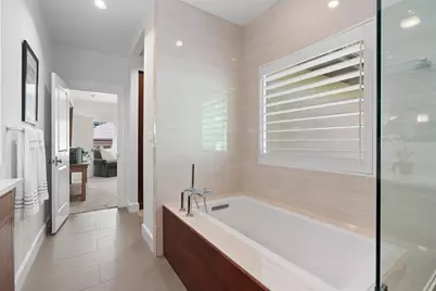 1227 Newning Avenue #10, Austin, TX 78704 - Photo 22