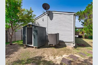 21302 Choctaw Cove, Lago Vista, TX 78645 - Photo 24