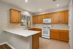 105 Lubbock Dr, Georgetown, TX 78633 - Photo 20