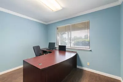 2207 W Parmer Lane, Austin, TX 78727 - Photo 20