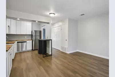 1221 W Hopkins Street #2, San Marcos, TX 78666 - Photo 4
