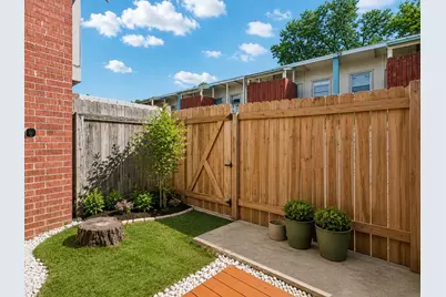 1221 W Hopkins Street #2, San Marcos, TX 78666 - Photo 12