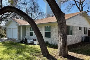 9512 Eddystone, Austin, TX 78729 - Photo 2