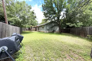 401 W 55 1/2 St, Austin, TX 78751 - Photo 20