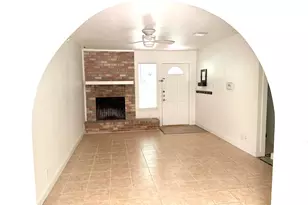 401 W 55 1/2 St, Austin, TX 78751 - Photo 6