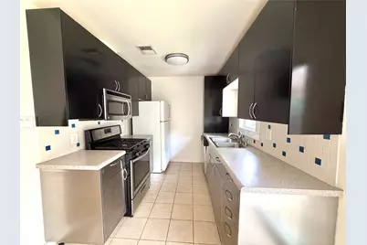 401 W 55 1/2 Street #A, Austin, TX 78751 - Photo 2