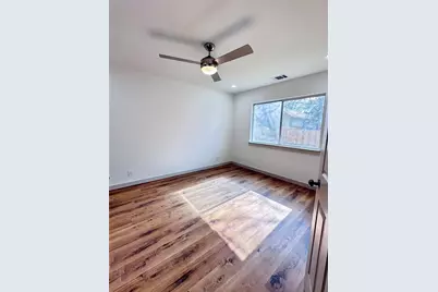 109 High Point Boulevard, Cedar Creek, TX 78612 - Photo 10