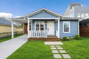 2702 Crest Ave, Austin, TX 78702 - Photo 2
