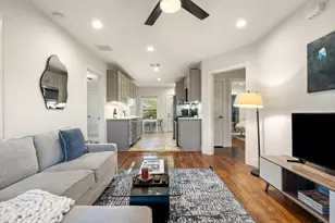 2702 Crest Ave, Austin, TX 78702 - Photo 1