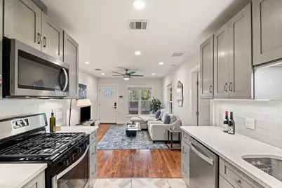 2702 Crest Avenue #1, Austin, TX 78702 - Photo 4