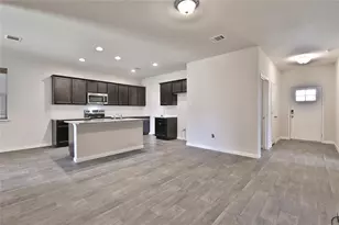 110 Mooncoin Dr, Georgetown, TX 78626 - Photo 10