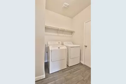 110 Mooncoin Drive, Georgetown, TX 78626 - Photo 16