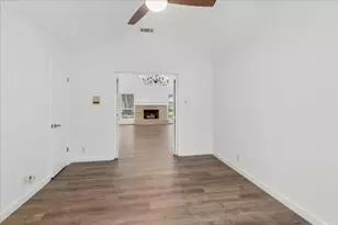 10403 Pinehurst Dr, Austin, TX 78747 - Photo 18