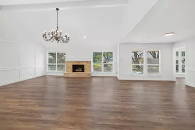10403 Pinehurst Drive, Austin, TX 78747 - Photo 8