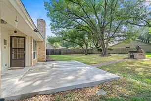 10403 Pinehurst Dr, Austin, TX 78747 - Photo 28