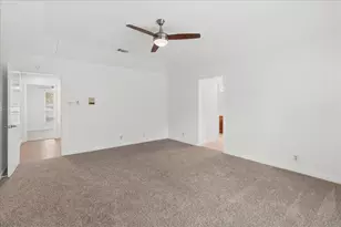10403 Pinehurst Dr, Austin, TX 78747 - Photo 22