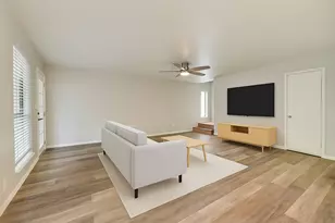 6718 Silvermine Dr, Austin, TX 78736 - Photo 4